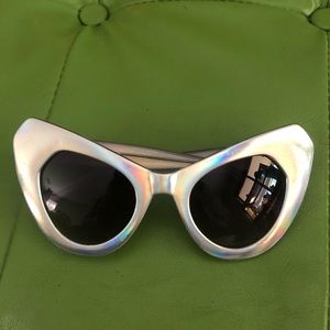 UNIF The Shady’s Silver Iridescent Sunglasses